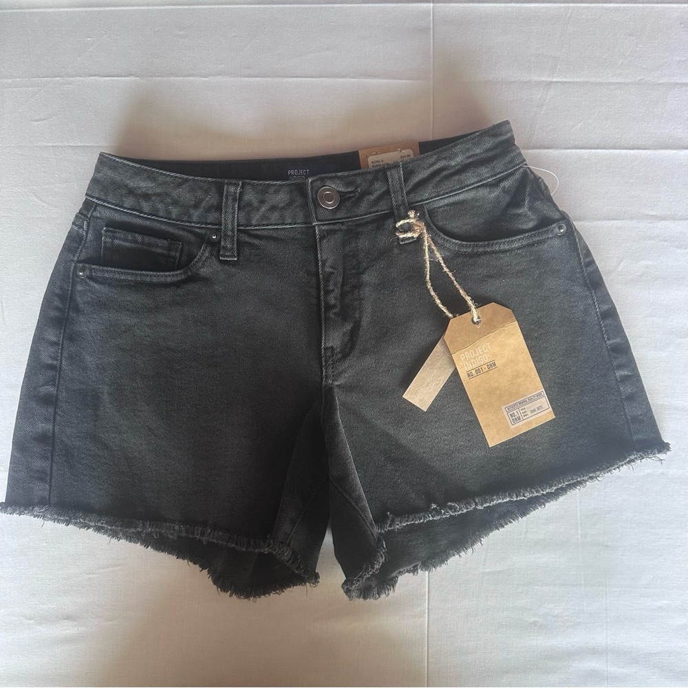 Edgy Black Frayed Hem Jean Shorts